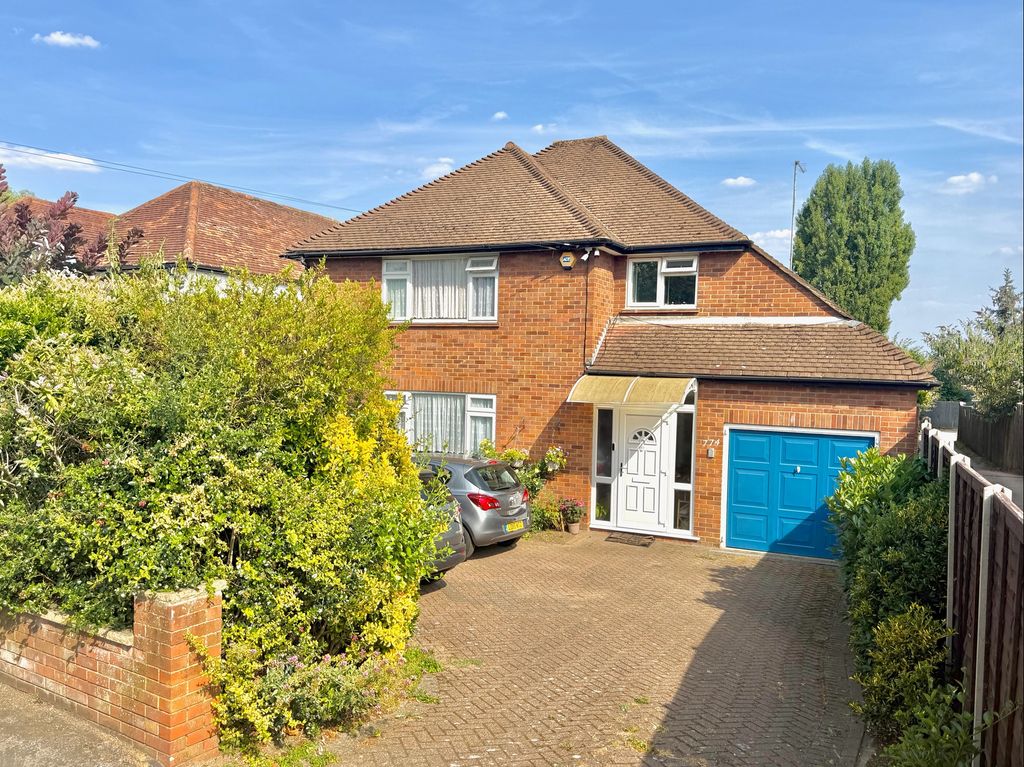 Property photo 1 of 22 External
