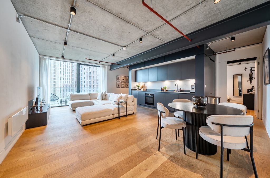 Property photo 2 of 20 1516355-1-6Aa0163...