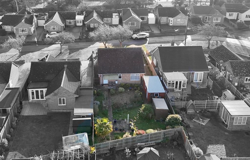 Property photo 2 of 11