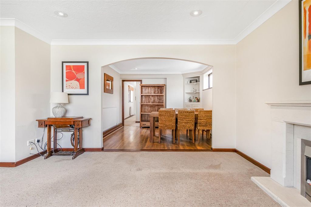 Property photo 3 of 29 25_78514-1.Jpg