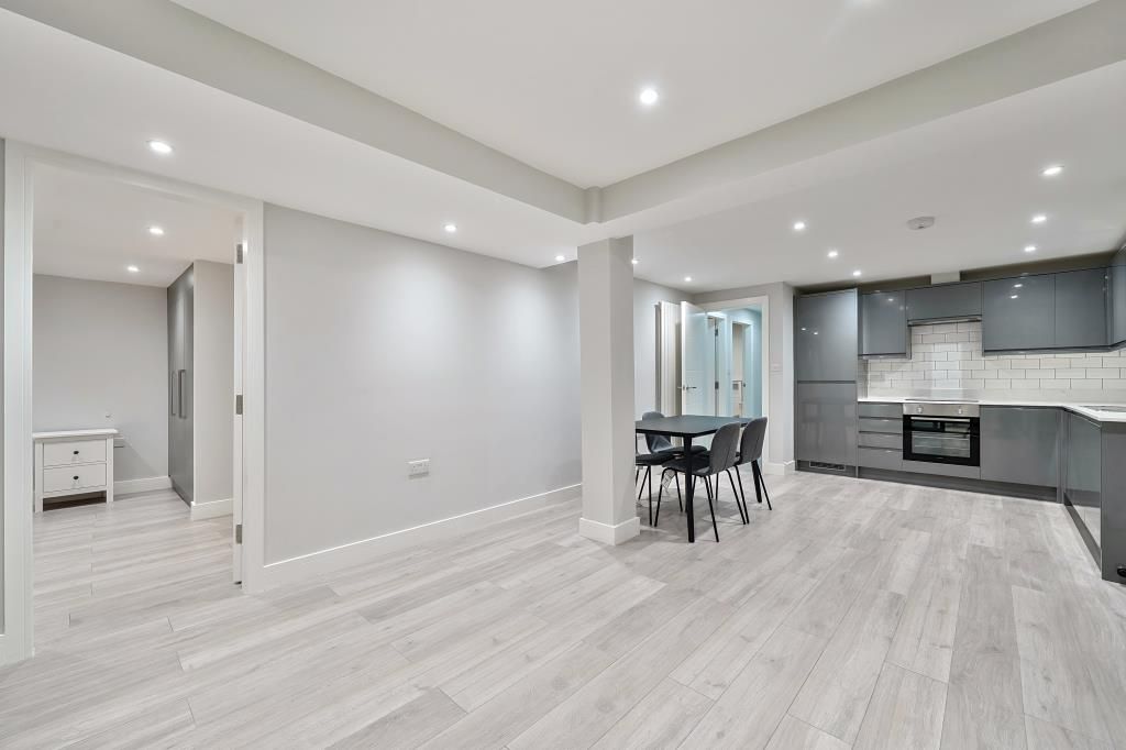 Property photo 3 of 20 Reception Room
