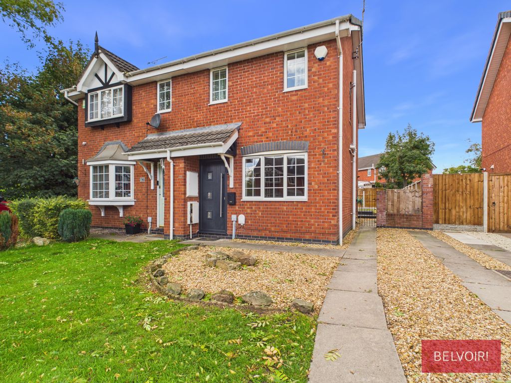 Property photo 1 of 12