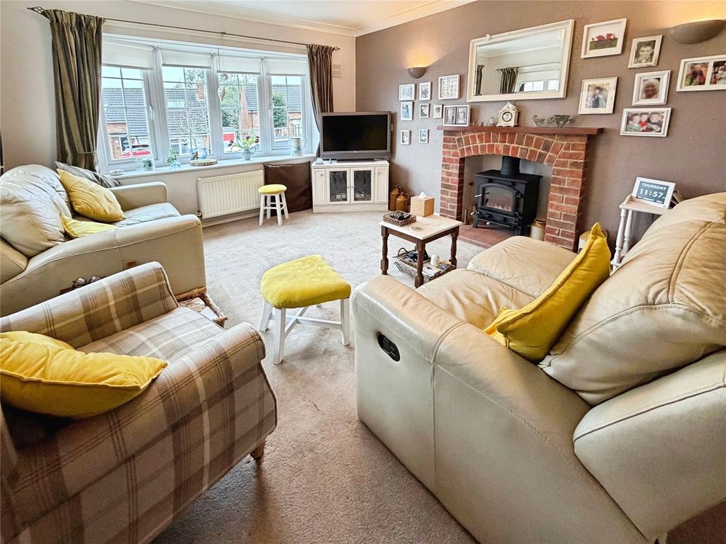 Property photo 3 of 20 Picture No. 06