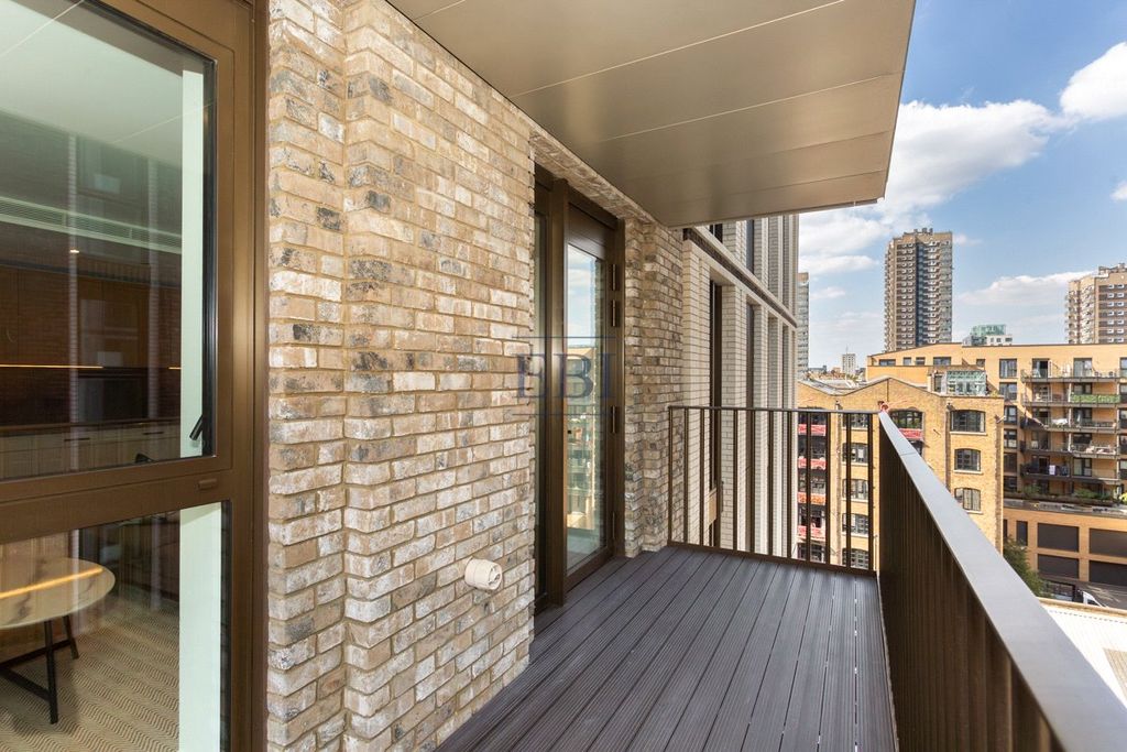 Property photo 3 of 15 Picture No. 11