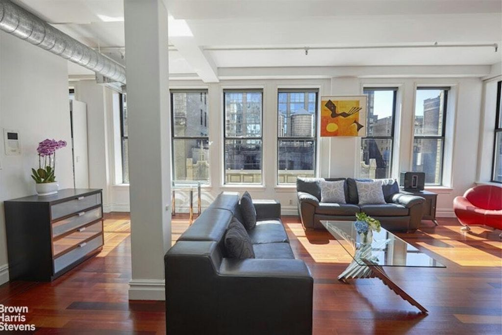 Property photo 2 of 12 <Alttext/>