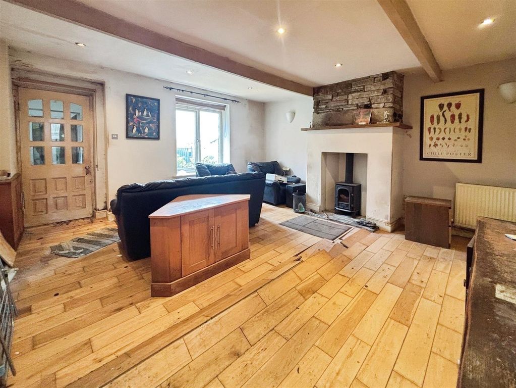 Property photo 3 of 18 Lounge/Diner