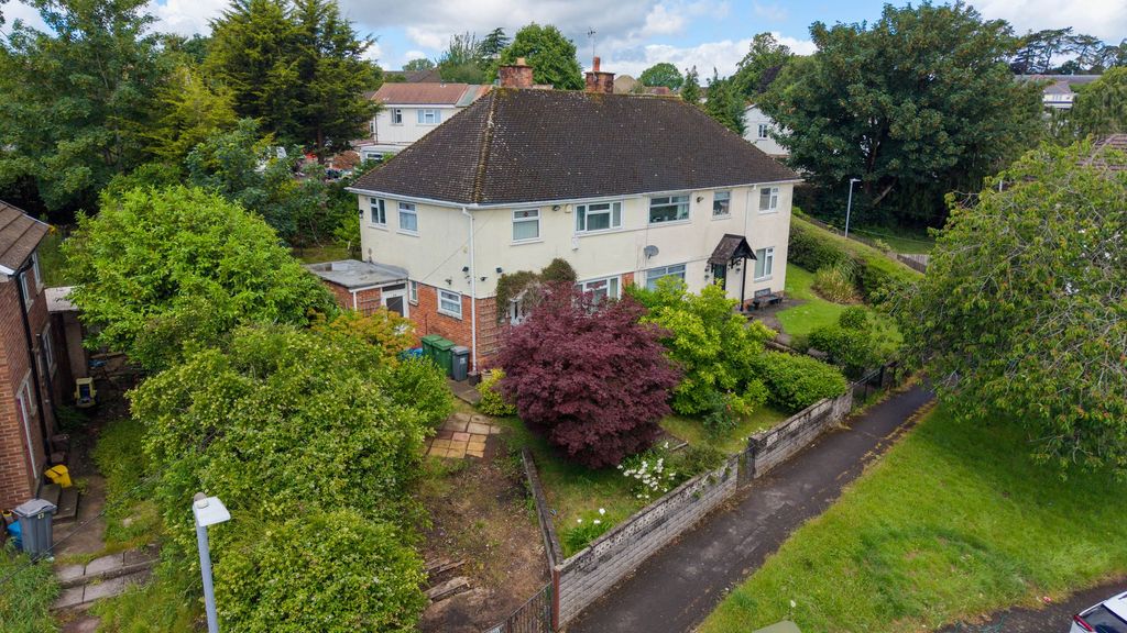 Property photo 1 of 17