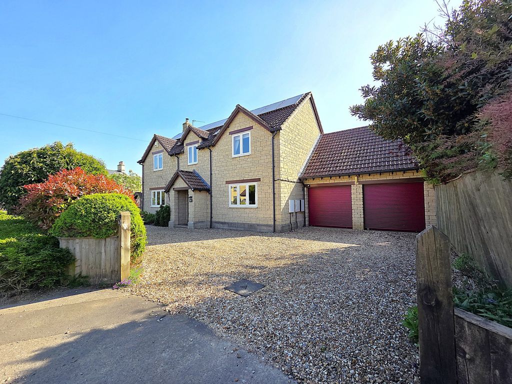 Property photo 1 of 25