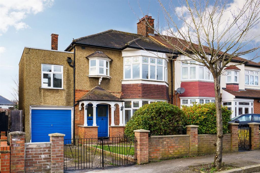 Property photo 1 of 15