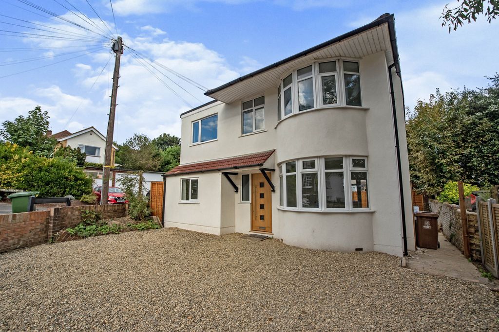 Property photo 1 of 14 Front