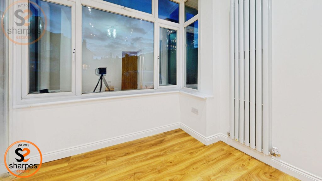 Property photo 3 of 10 User_Edited_Photo-Fce6762E_User-Edited-7c79A740-0F