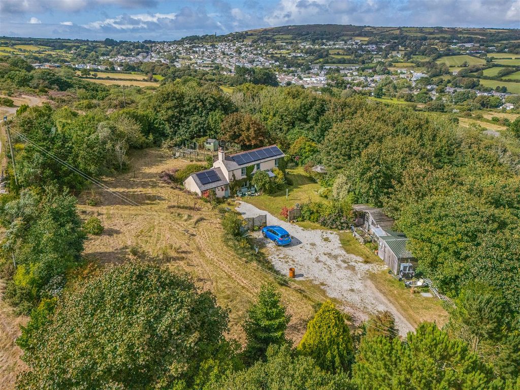 Property photo 1 of 36