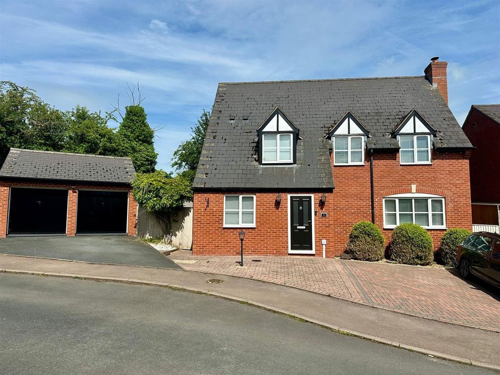 Property photo 1 of 17