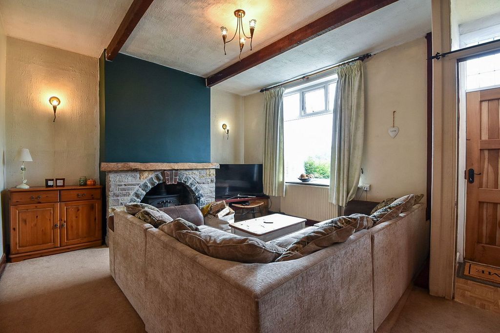 Property photo 2 of 19