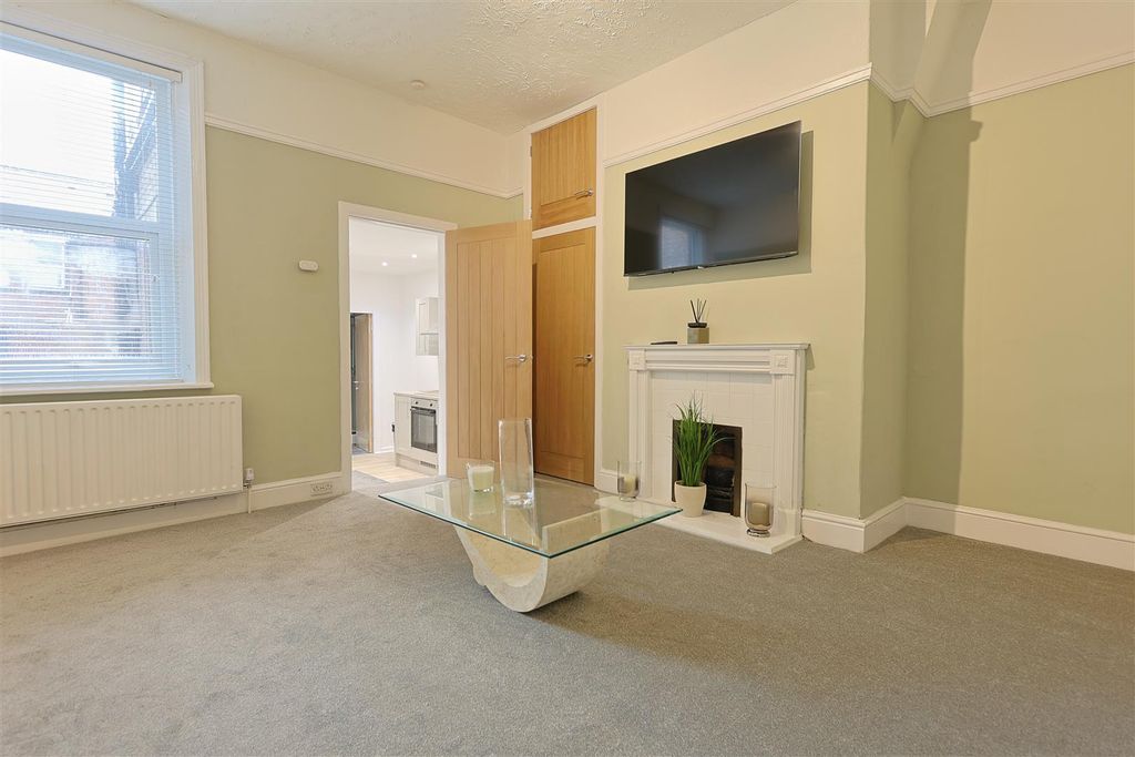 Property photo 1 of 10 D3Aa8D57-Be67-4A17-A075-Fa8209E4A0Ca.Jpeg