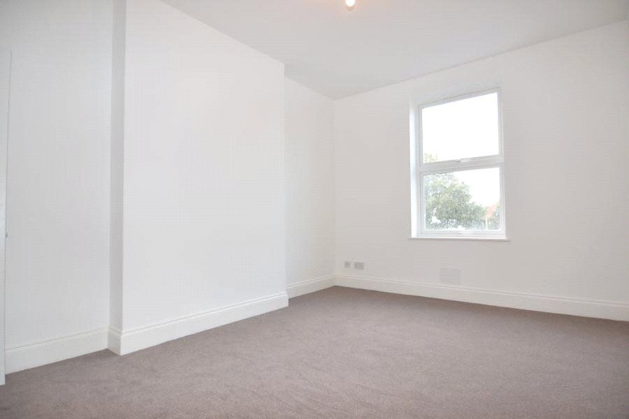 Property photo 3 of 6 Picture No. 10