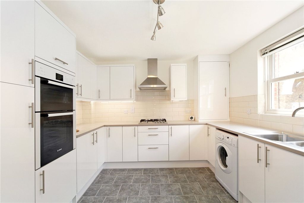 Property photo 3 of 7 Picture No. 04