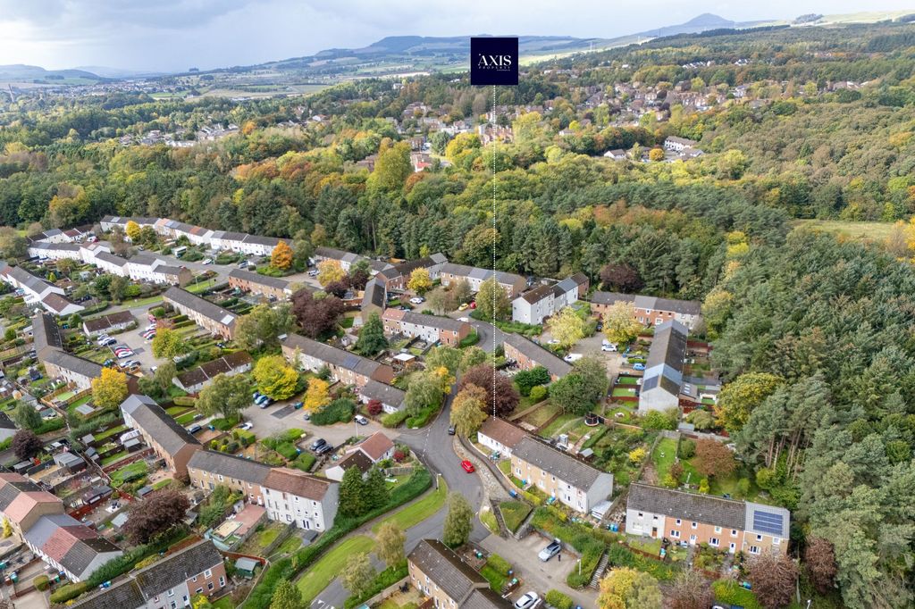 Property photo 1 of 11 Drone