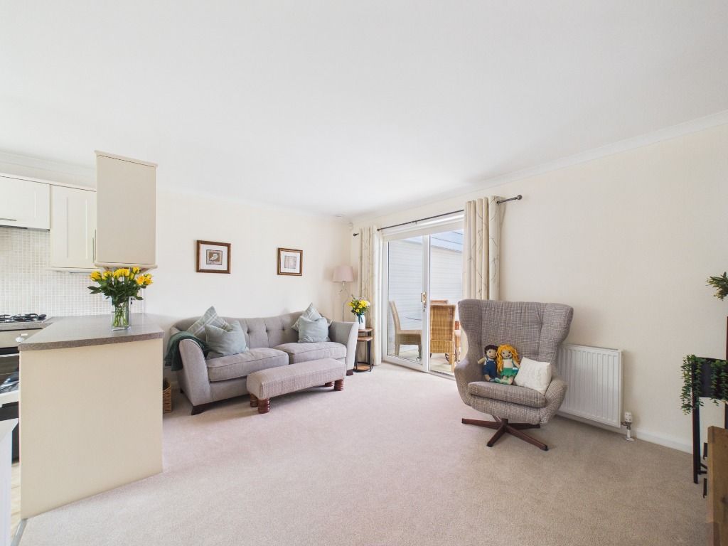Property photo 3 of 15