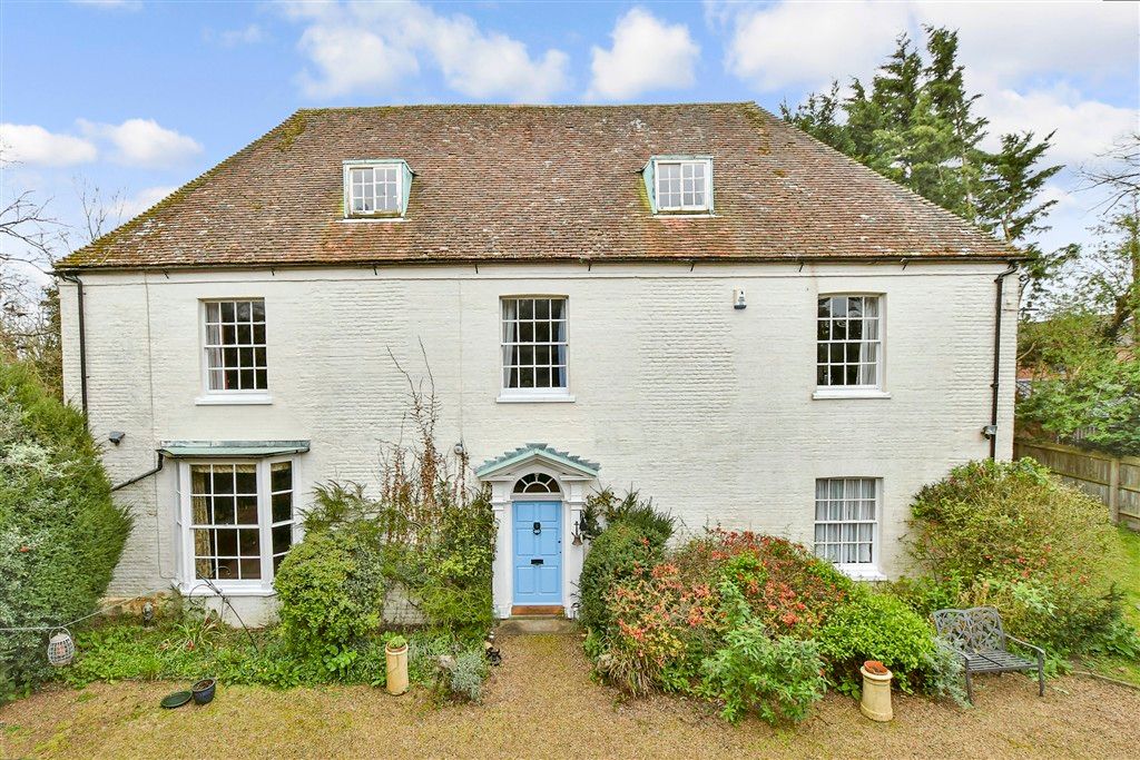 Property photo 1 of 18 External (Web)