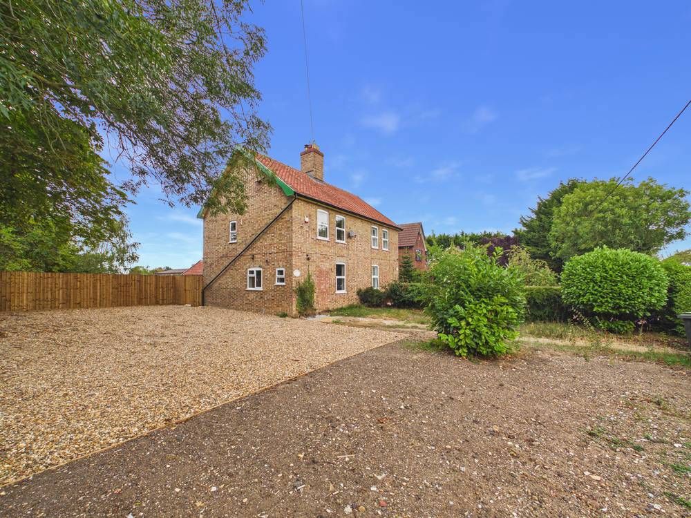 Property photo 2 of 18 Giraffe360-Still017