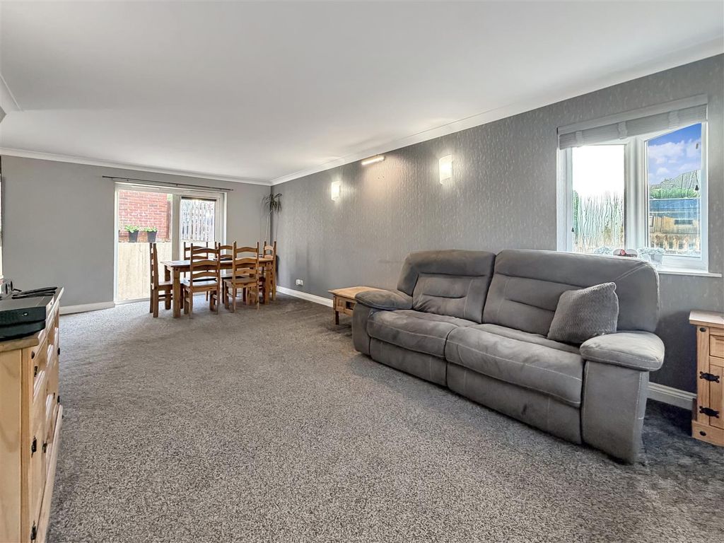 Property photo 3 of 15 Img_9849.Jpg