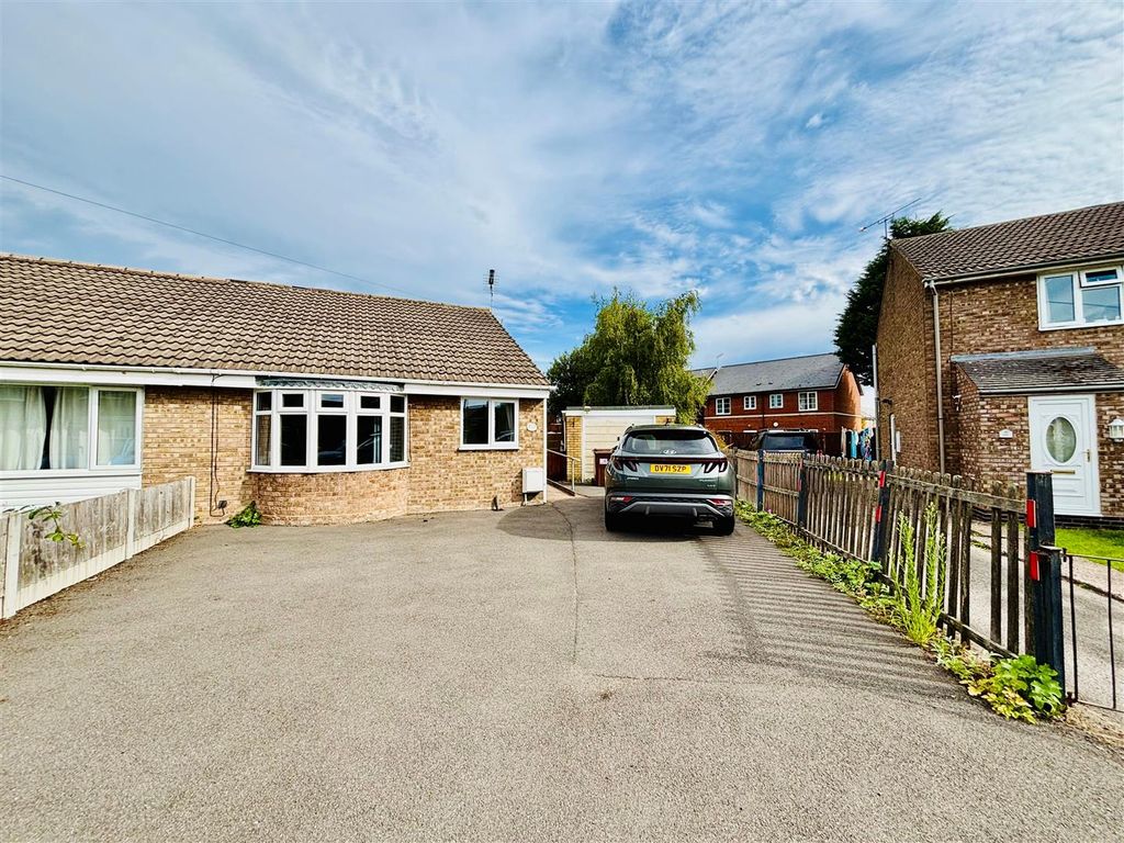 Property photo 1 of 12 143 Lamb 11.Jpg