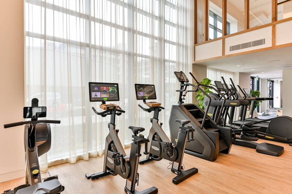 Property photo 1 of 45