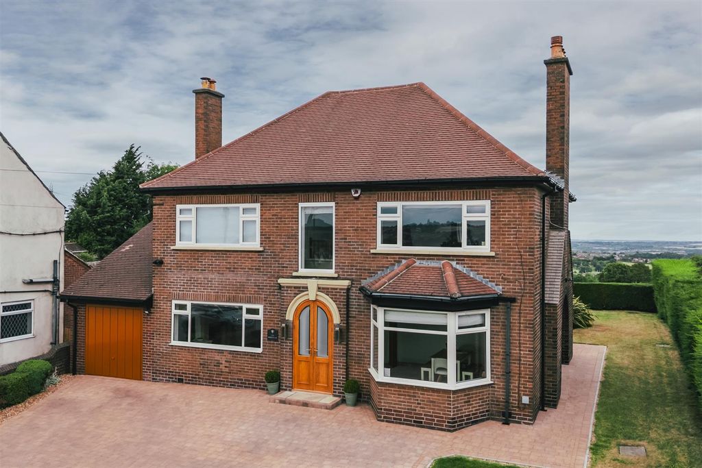 Property photo 1 of 38 Exterior And Gardens
