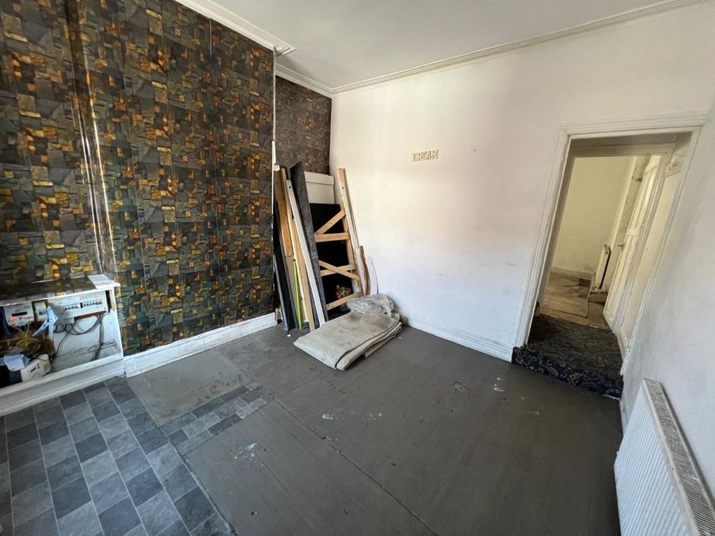 Property photo 3 of 10 Image 3