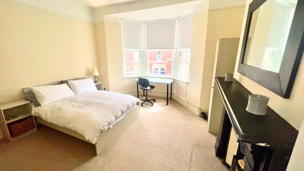 Property photo 3 of 15 14 Shortridge Terrace Jesmond Bedroom