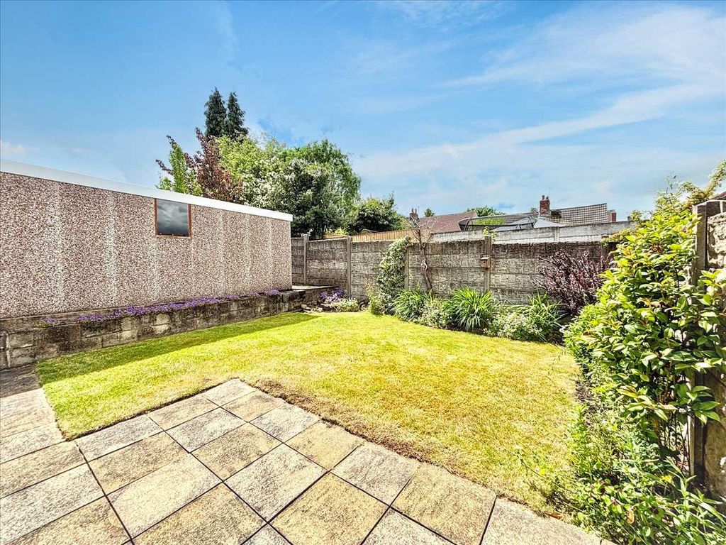 Property photo 3 of 19