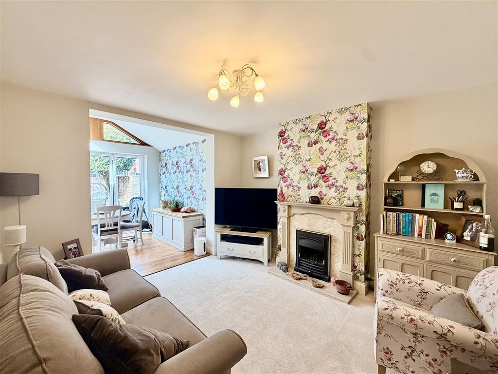 Property photo 3 of 25 3