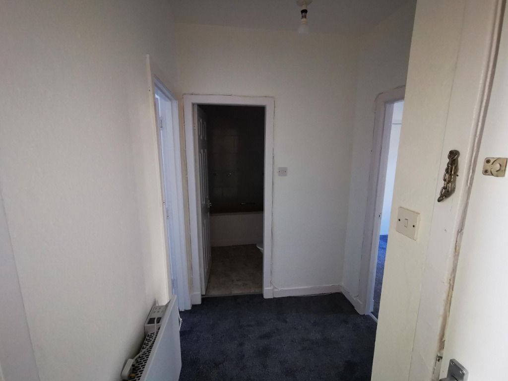 Property photo 3 of 14 Photo 3