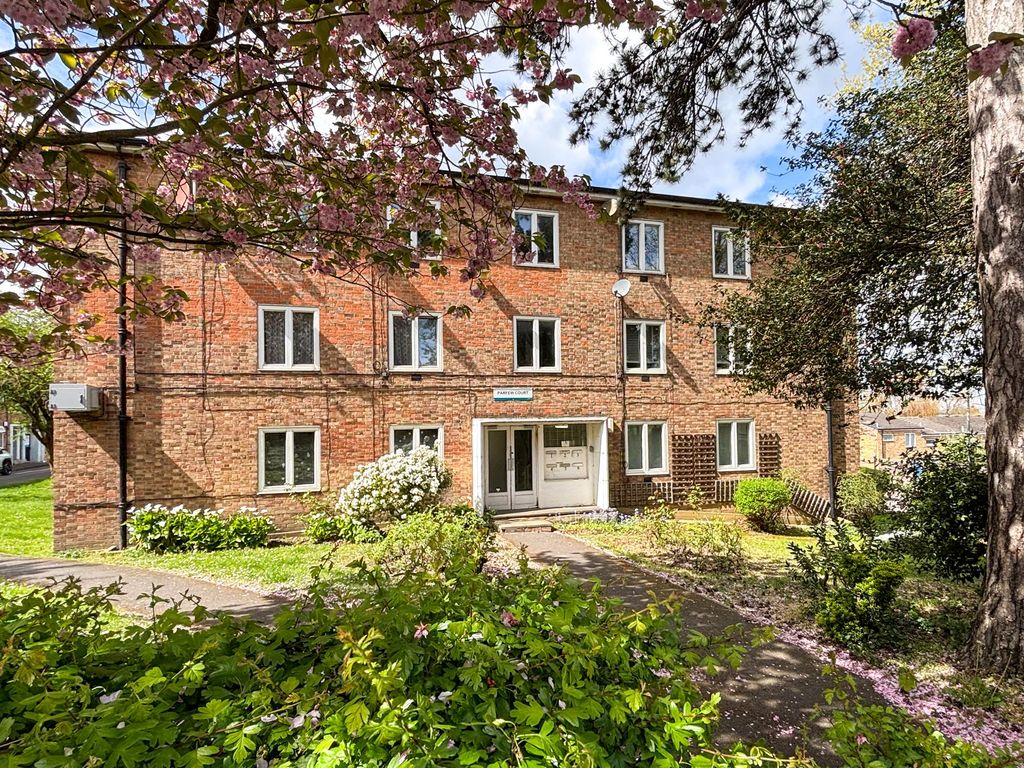 Property photo 2 of 11