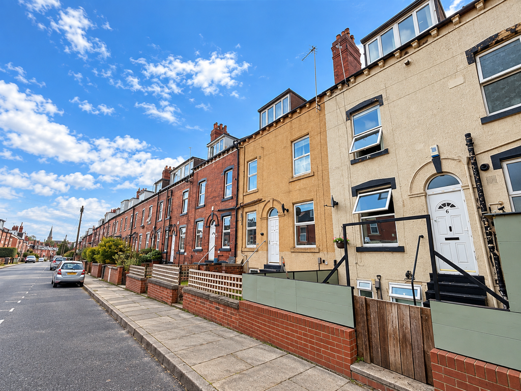Property photo 2 of 12 F3B62c69-43d0-4E3A-Ac80-52Bafe9083Ef