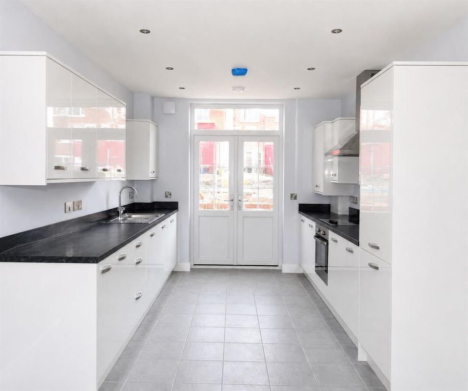 Property photo 2 of 6 11B5A5Fe75-6Cac-4839-Aed0-B7Bcfe81A1E2.Png