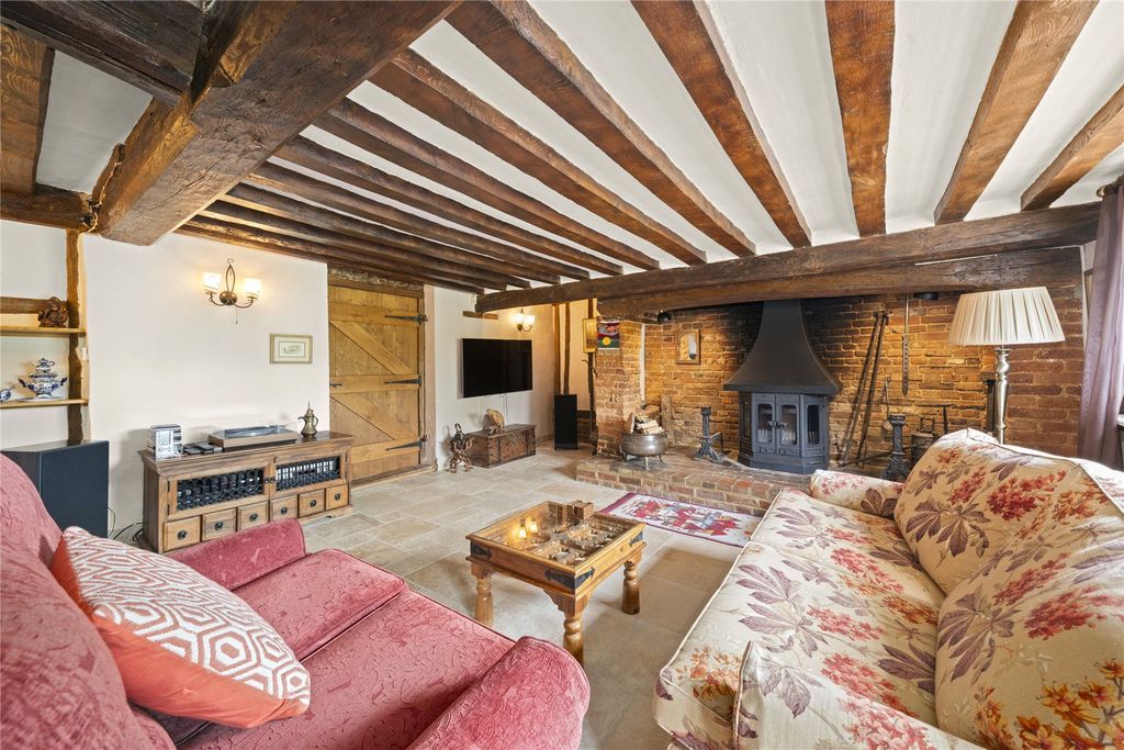 Property photo 2 of 28 Picture No. 09