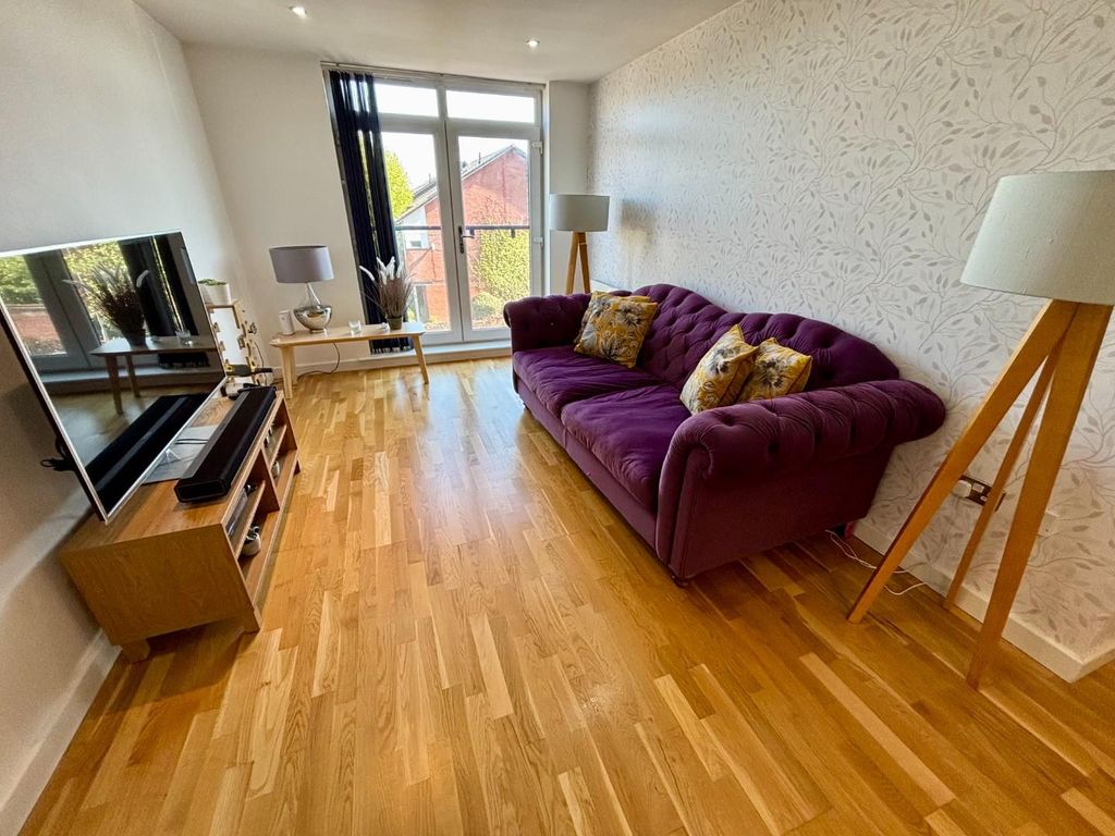 Property photo 2 of 14