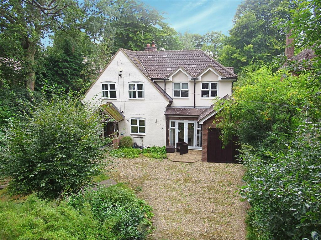 Property photo 1 of 36