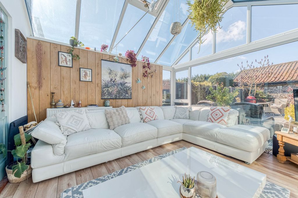 Property photo 3 of 30