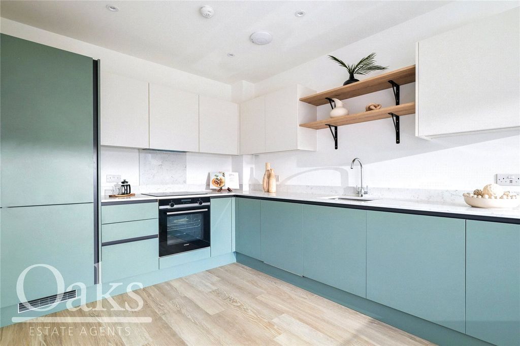Property photo 2 of 30 Picture No. 03