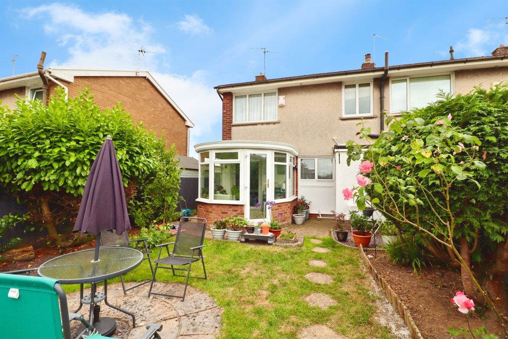 Property photo 2 of 17