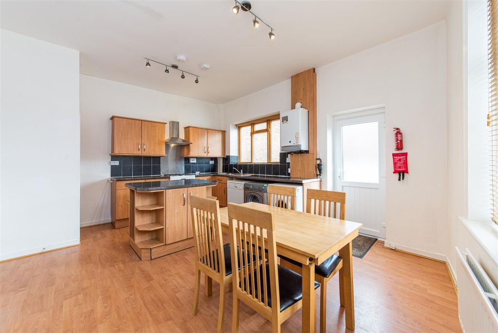 Property photo 2 of 24 Edit-8505.Jpg