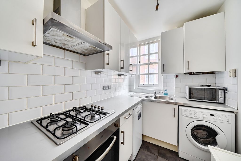 Property photo 2 of 8 1418540-8-69984c2...