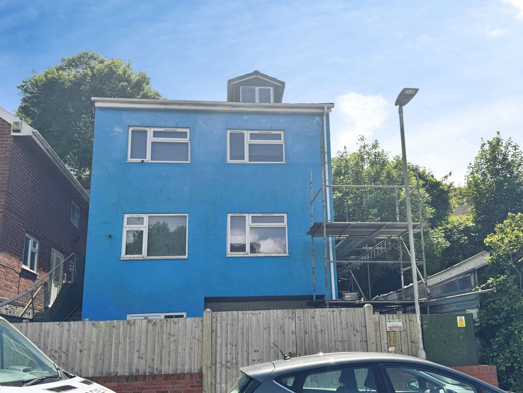 Property photo 1 of 18 Pbox-Img.Jpg