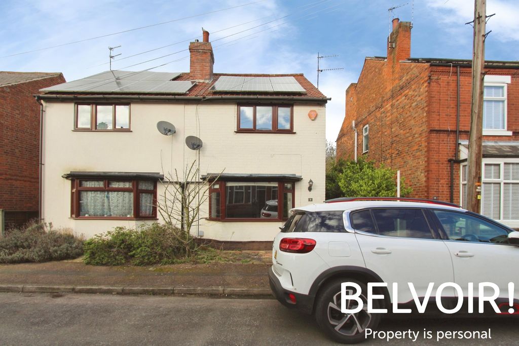 Property photo 1 of 22