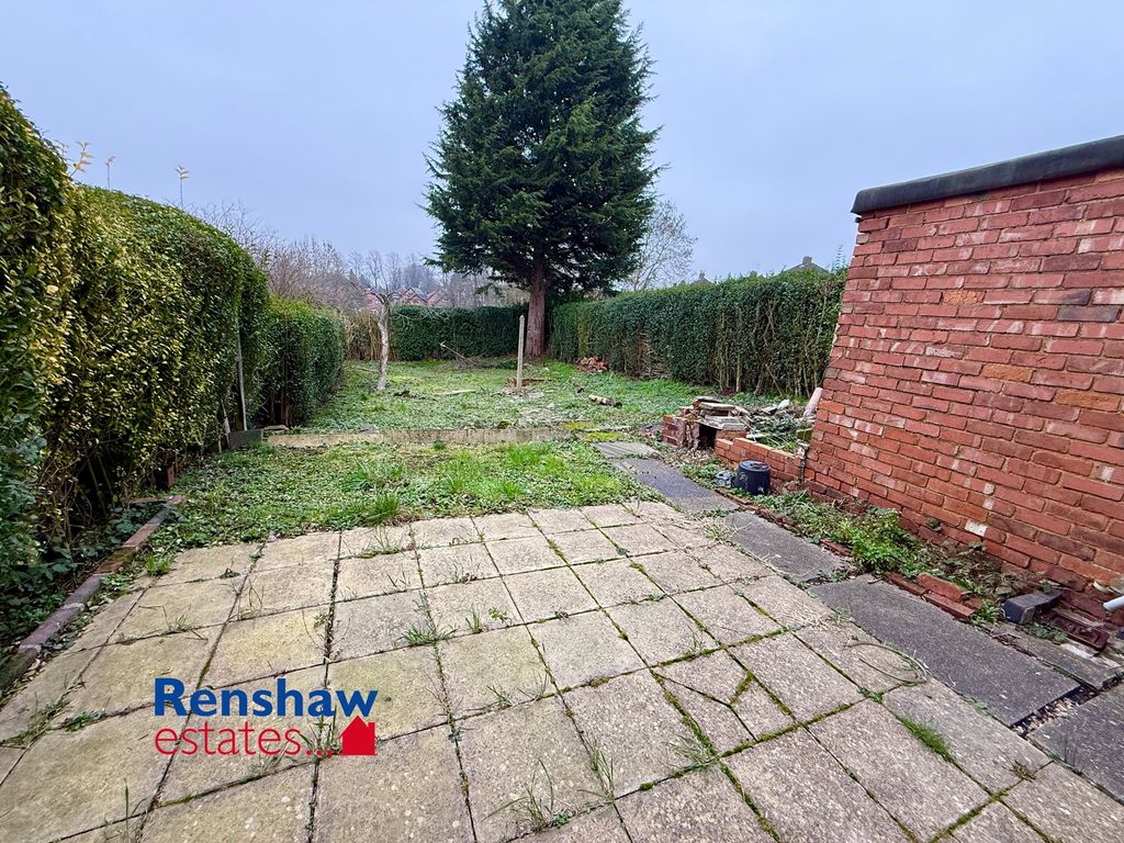 Property photo 3 of 15 R (1)