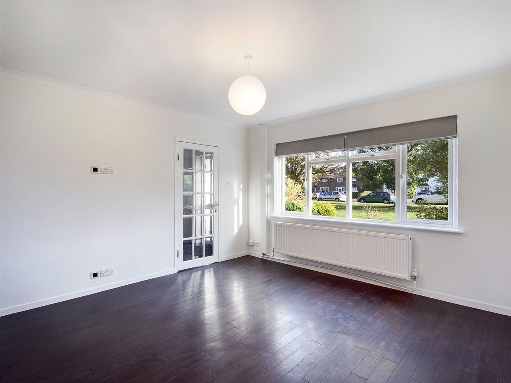 Property photo 2 of 11 Picture No. 02