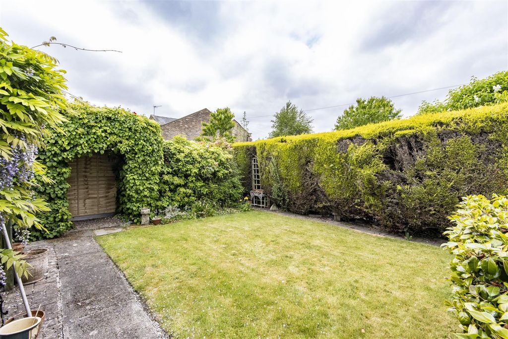 Property photo 3 of 18 Rear Garden